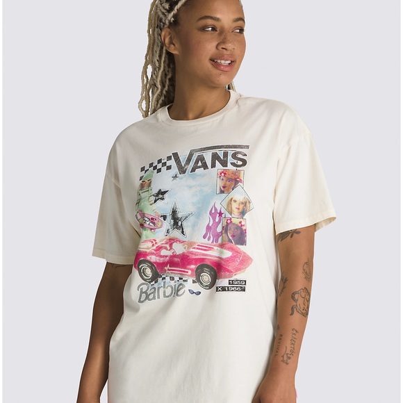VANS X BARBIE LONESTAR RIDER OVERSIZED T-SHIRT - Size Medium - Picture 5 of 7